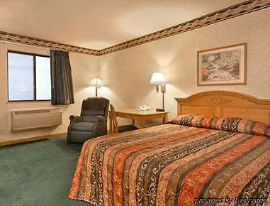 Hotel Burgundy & 2*